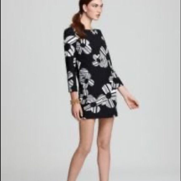 Juicy Couture Pop Art Retro Flower Power Mini Dress‎ Black / White size 0 - Picture 11 of 11